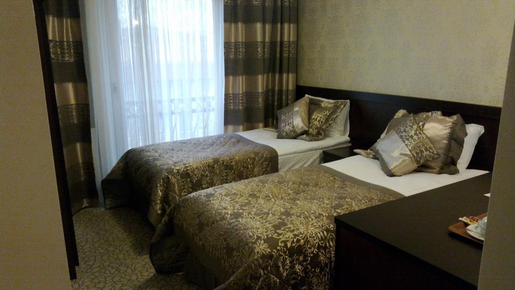 Latifoglu Hotel Ancara Quarto foto